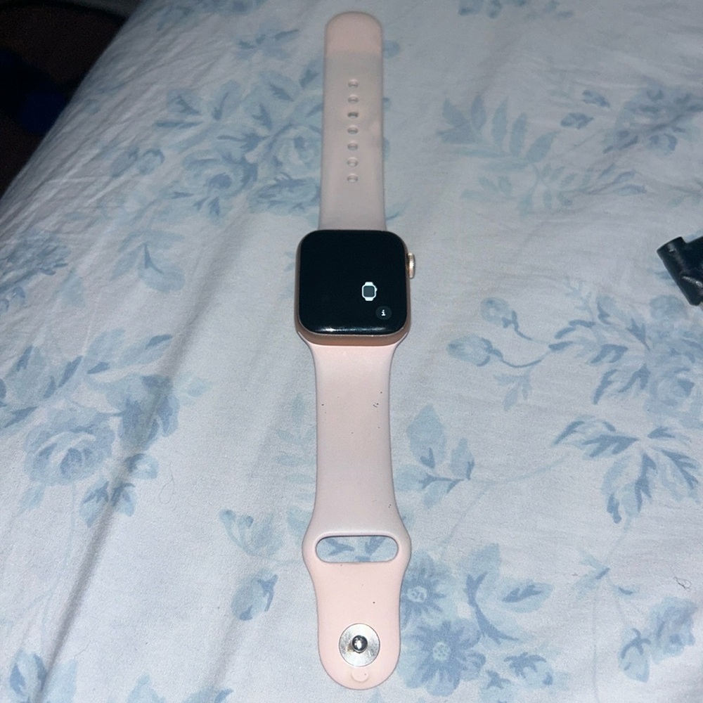 Apple Watch Series 5 40MM